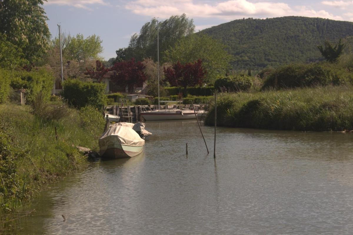 Chalet Sul Trasimeno Sant'Arcangelo  ภายนอก รูปภาพ