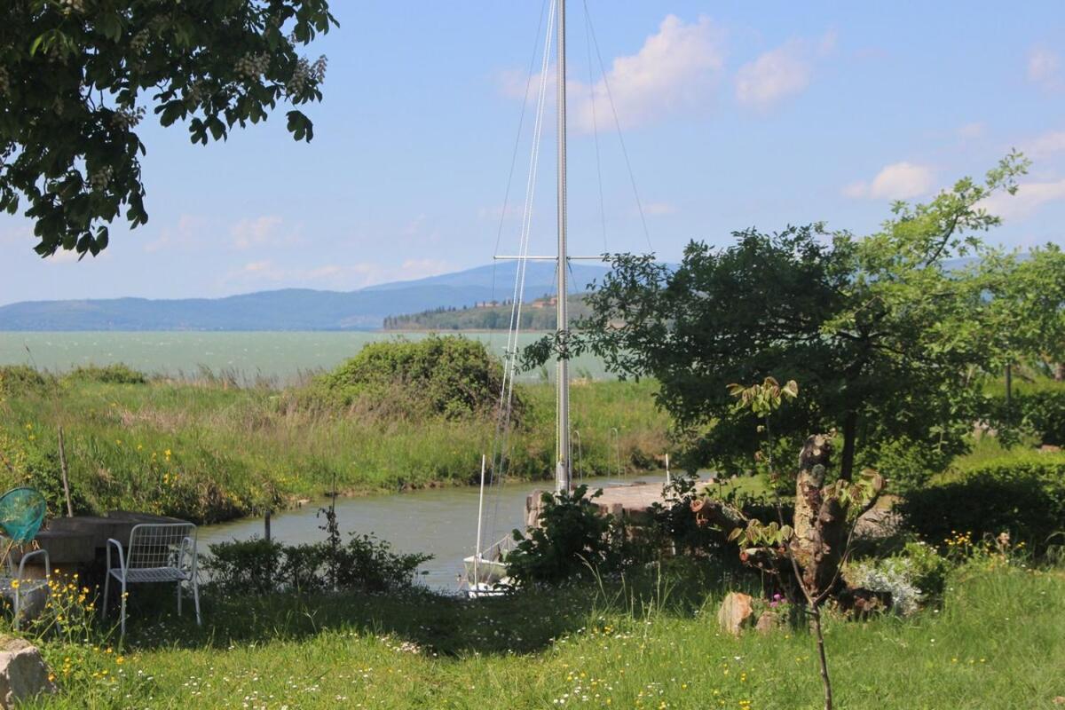 Chalet Sul Trasimeno Sant'Arcangelo  ภายนอก รูปภาพ